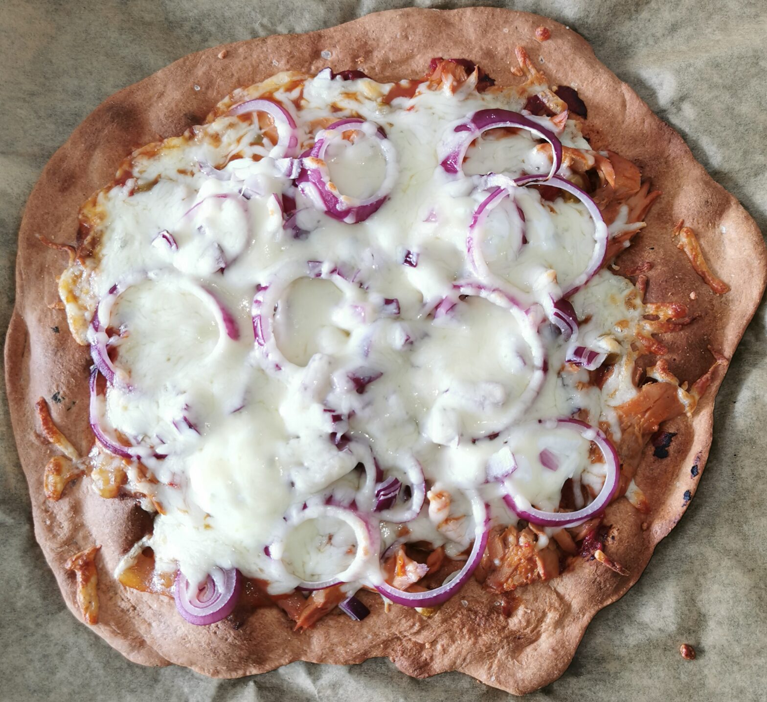 Thunfisch Pizza